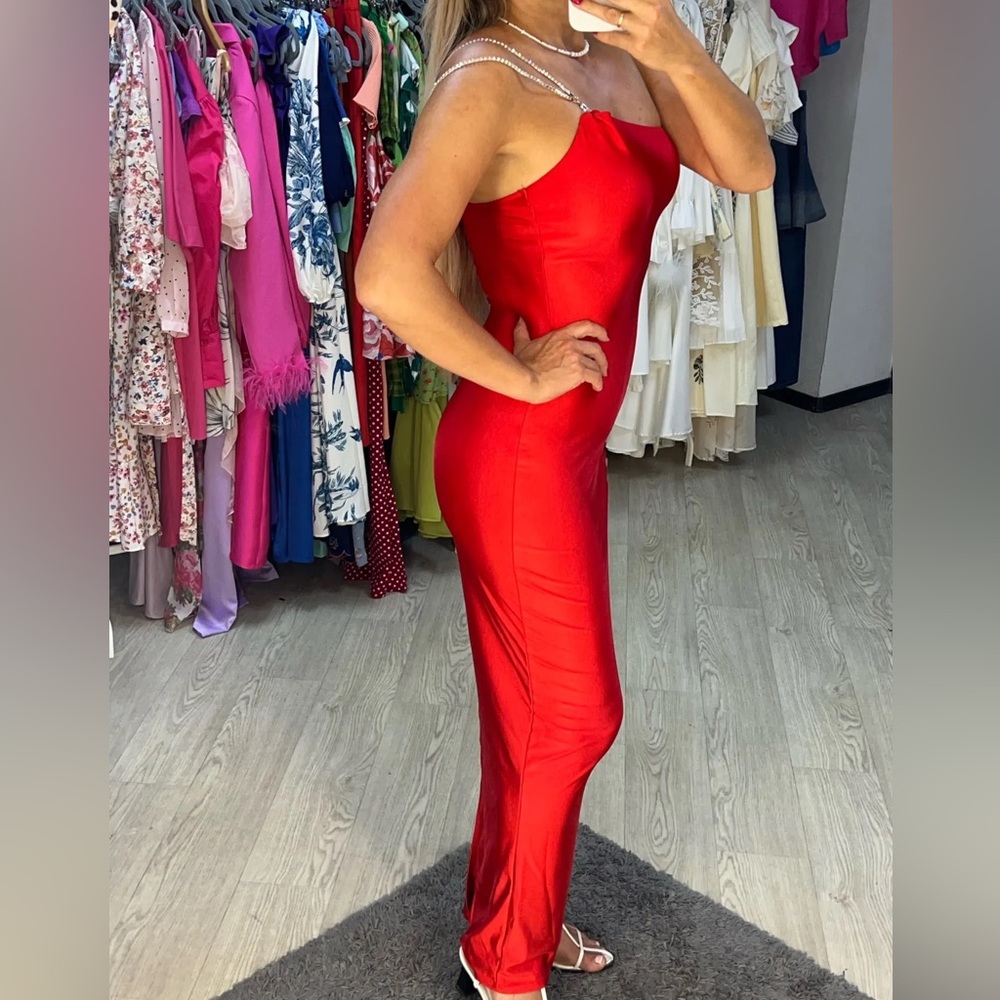 Backless bodycon maxi sexy red dress. Very stretchy material - Picture 9 of 9
